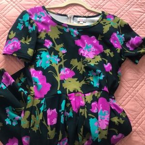 XL Lularoe Amelia dress floral
